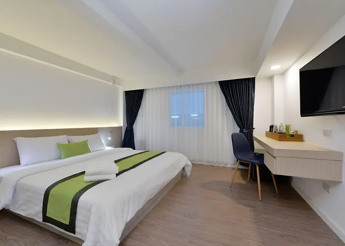 호텔 Icheck Sukhumvit 19 3*