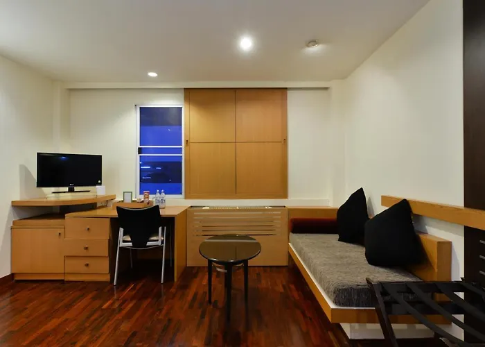 호텔 Icheck Sukhumvit 19 3*